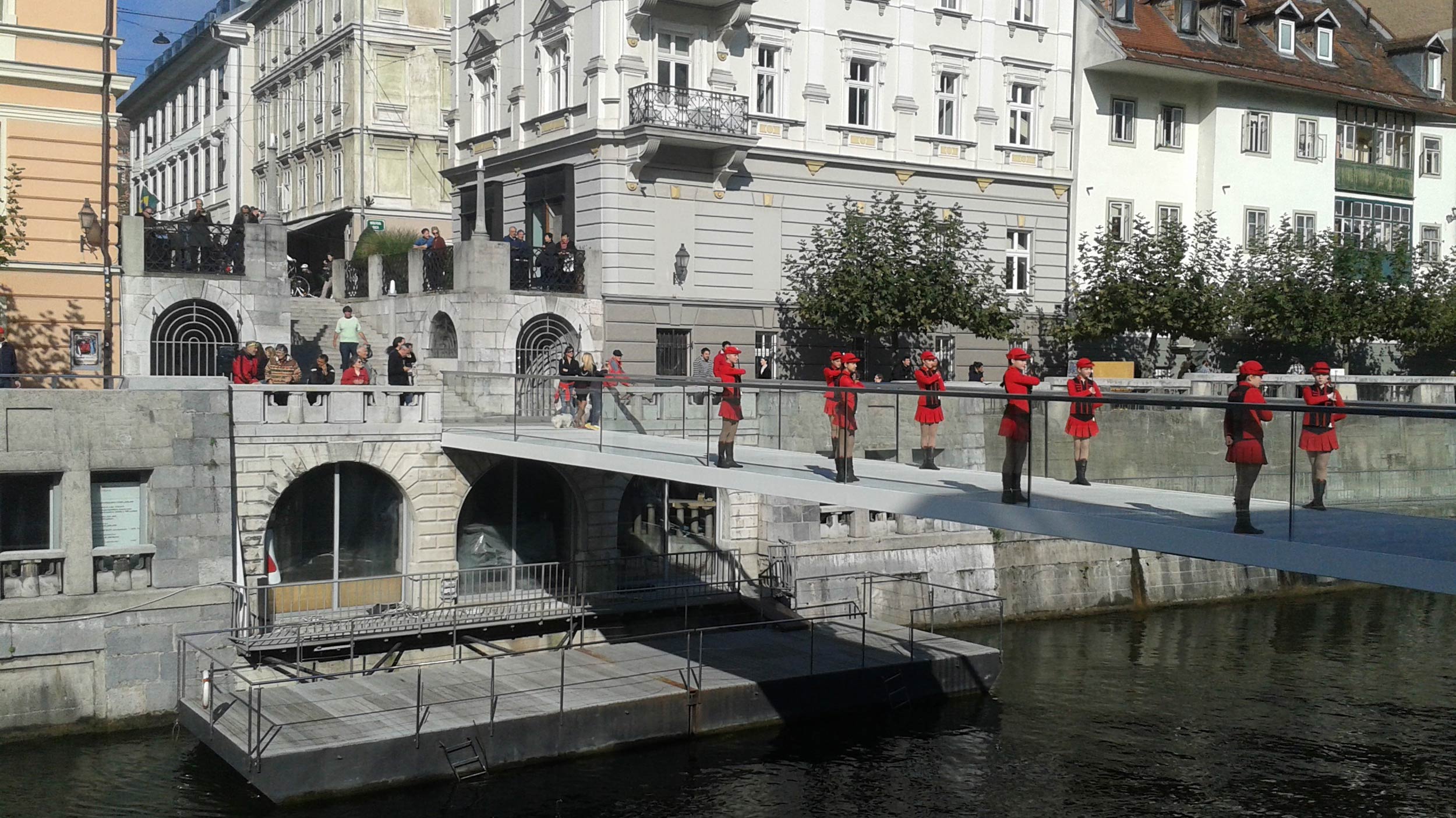 ˝Ribja brv˝ footbridge opened