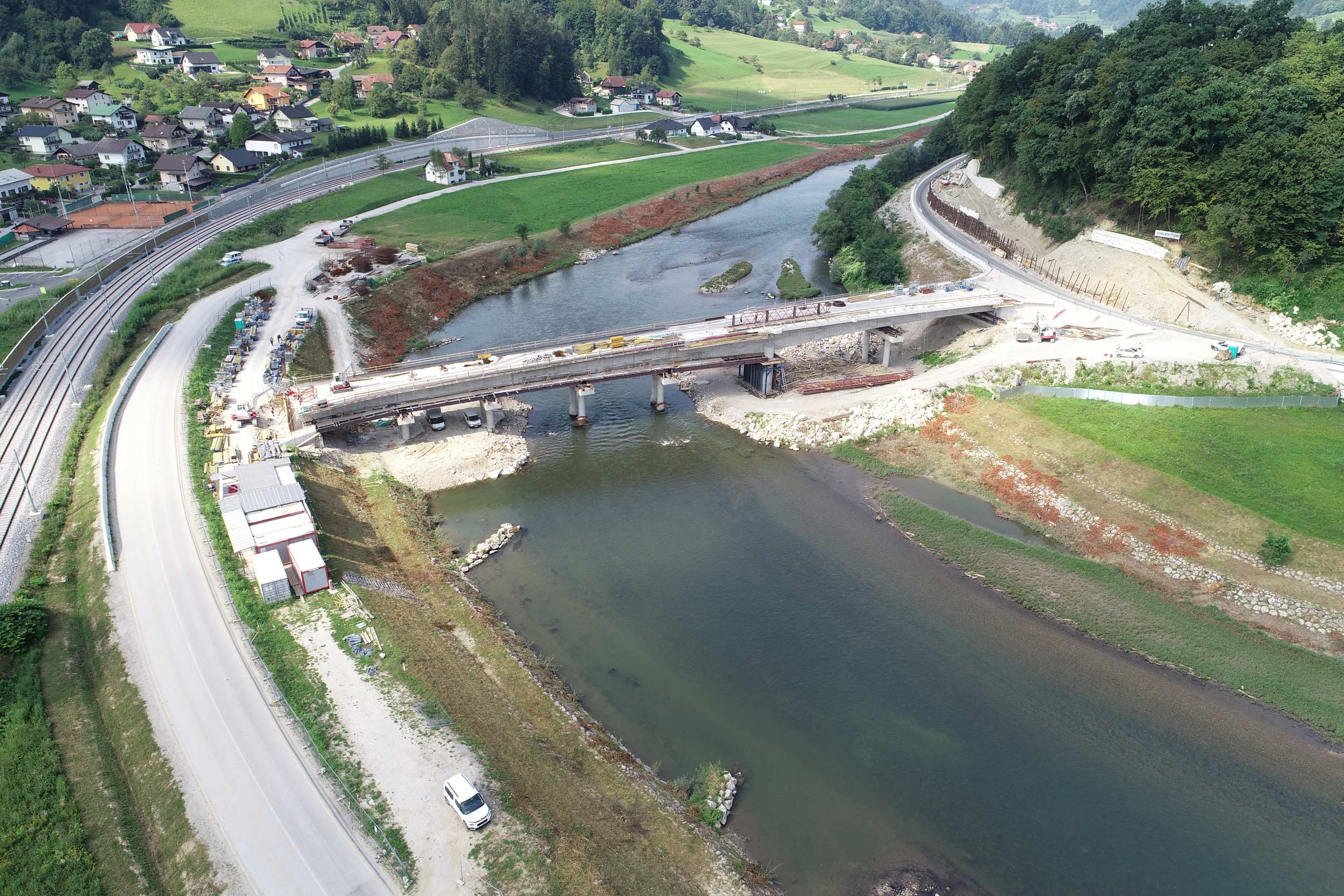 Superstructure completed for Bridge over Savinja in Laško