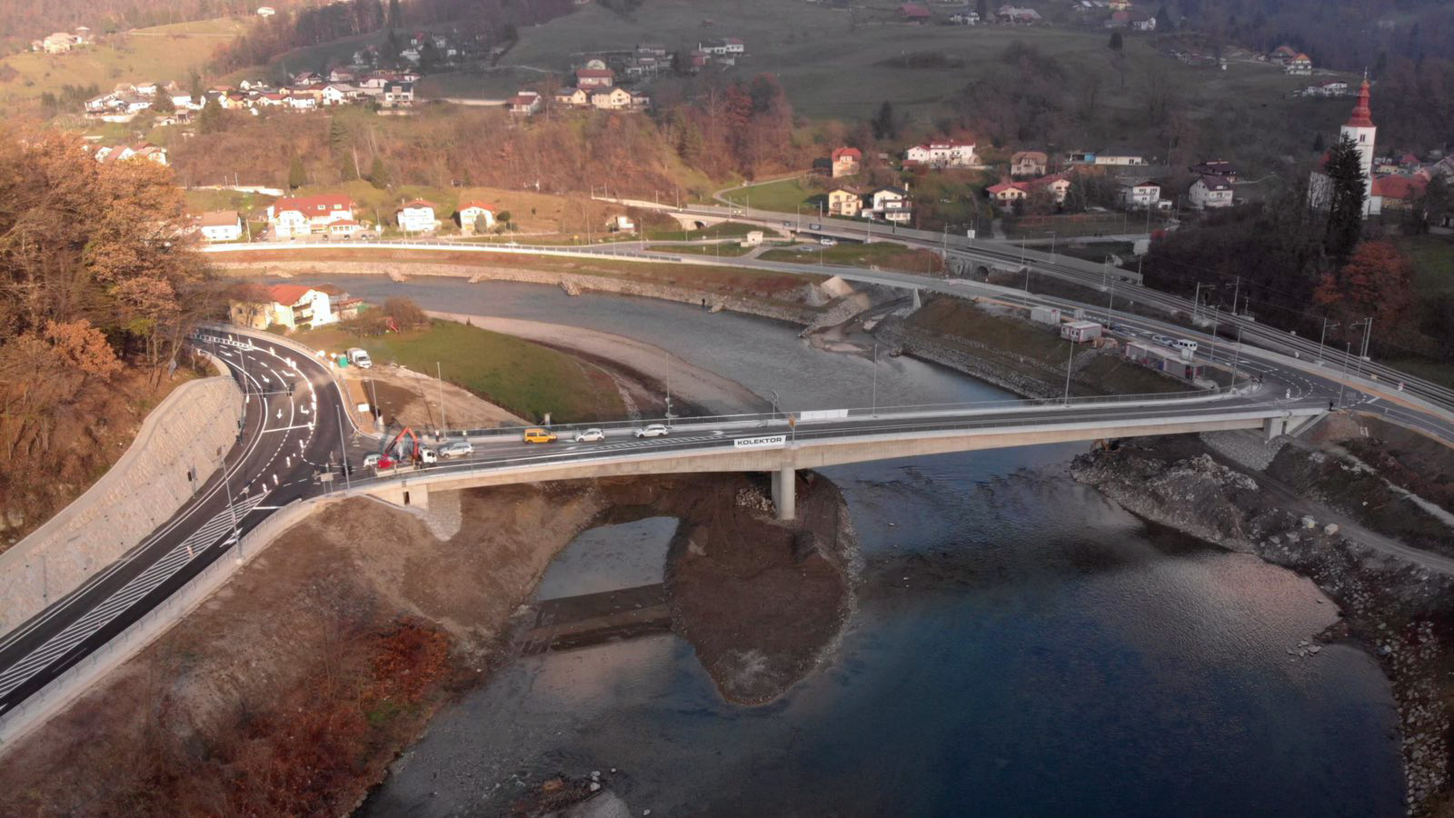 Bridge over Savinja in Laško nearing completion