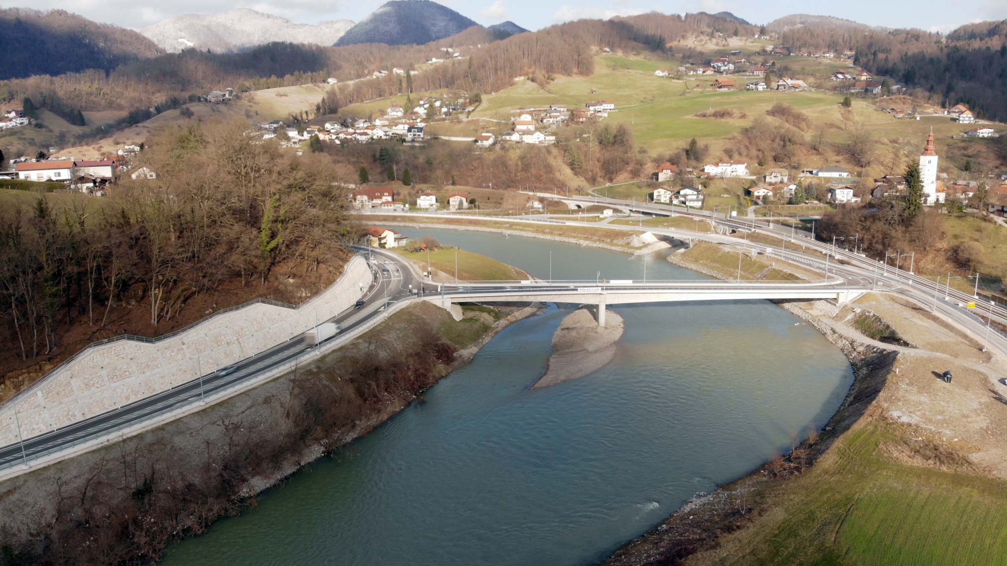 A new bridge over the Savinja in Laško is now open to traffic