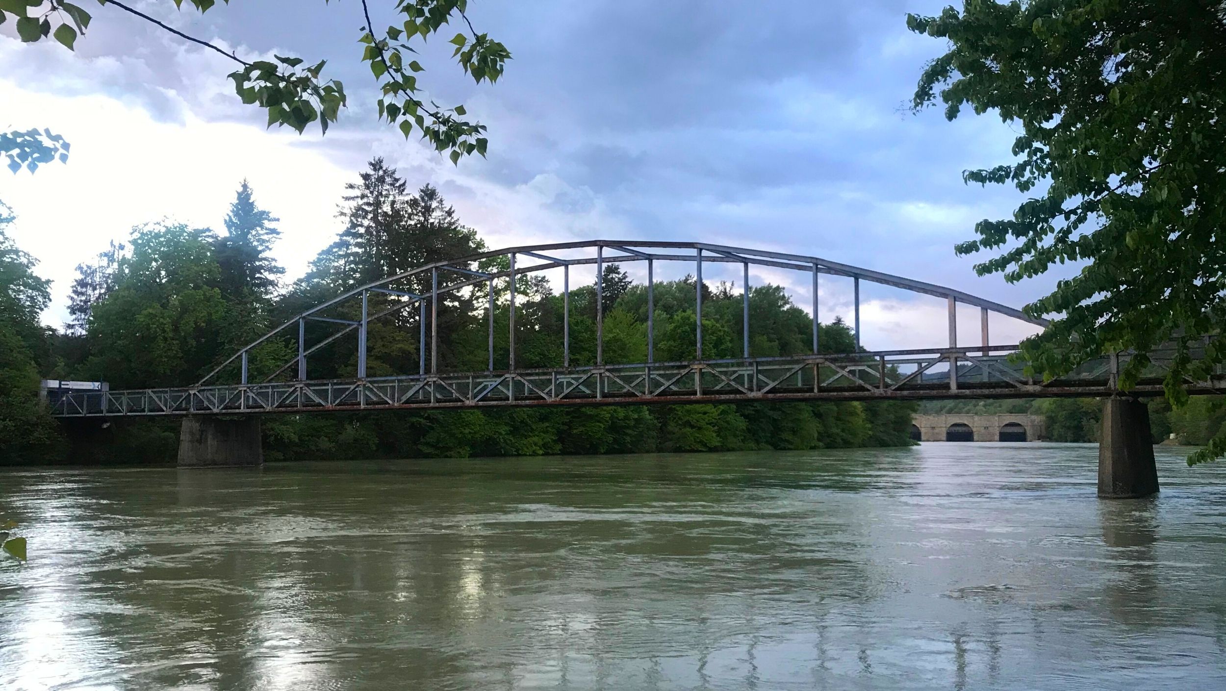 We are preparing a rehabilitation project for the bridge to the Maribor Island