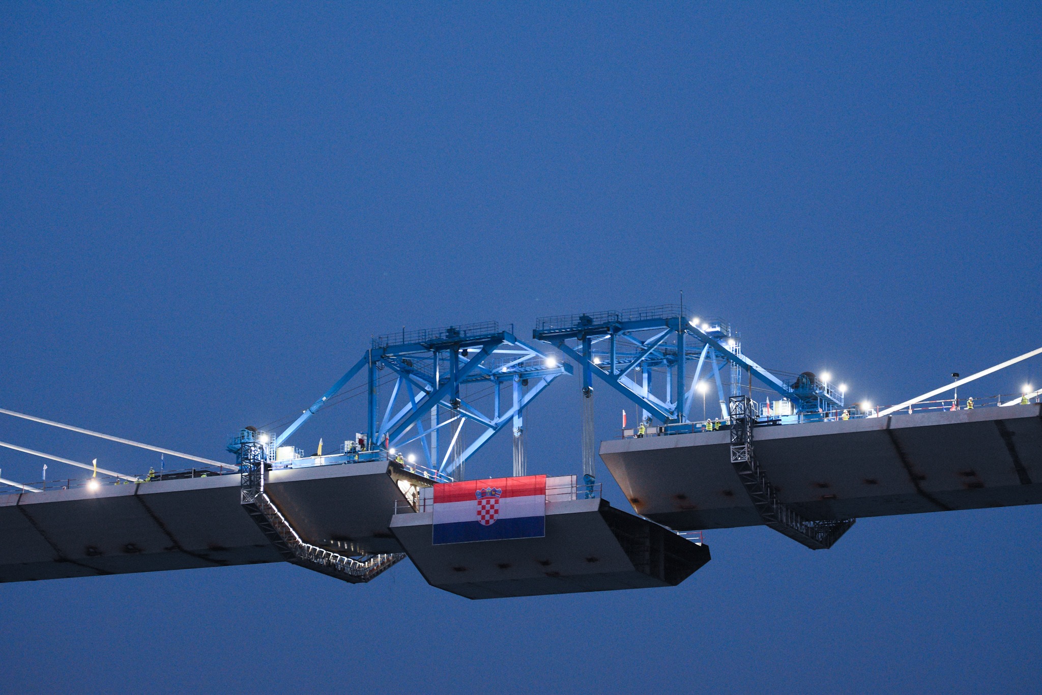 The final superstructure segment of Pelješac Bridge installed