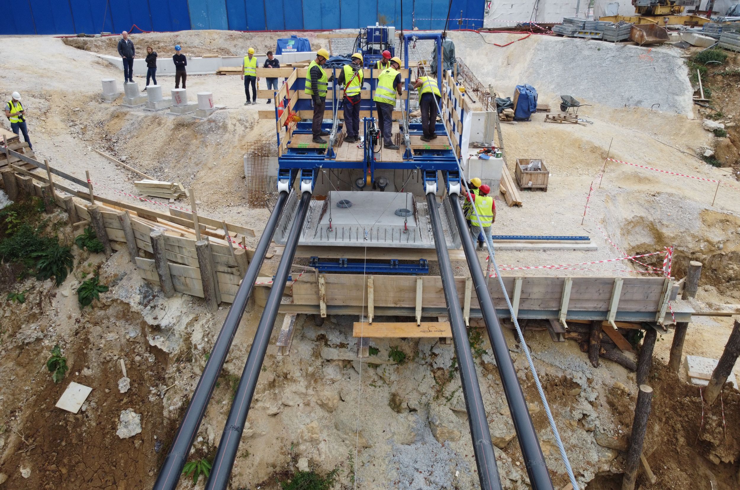 Placing of precast elements of the Foot and Cycle Bridge in Irča vas