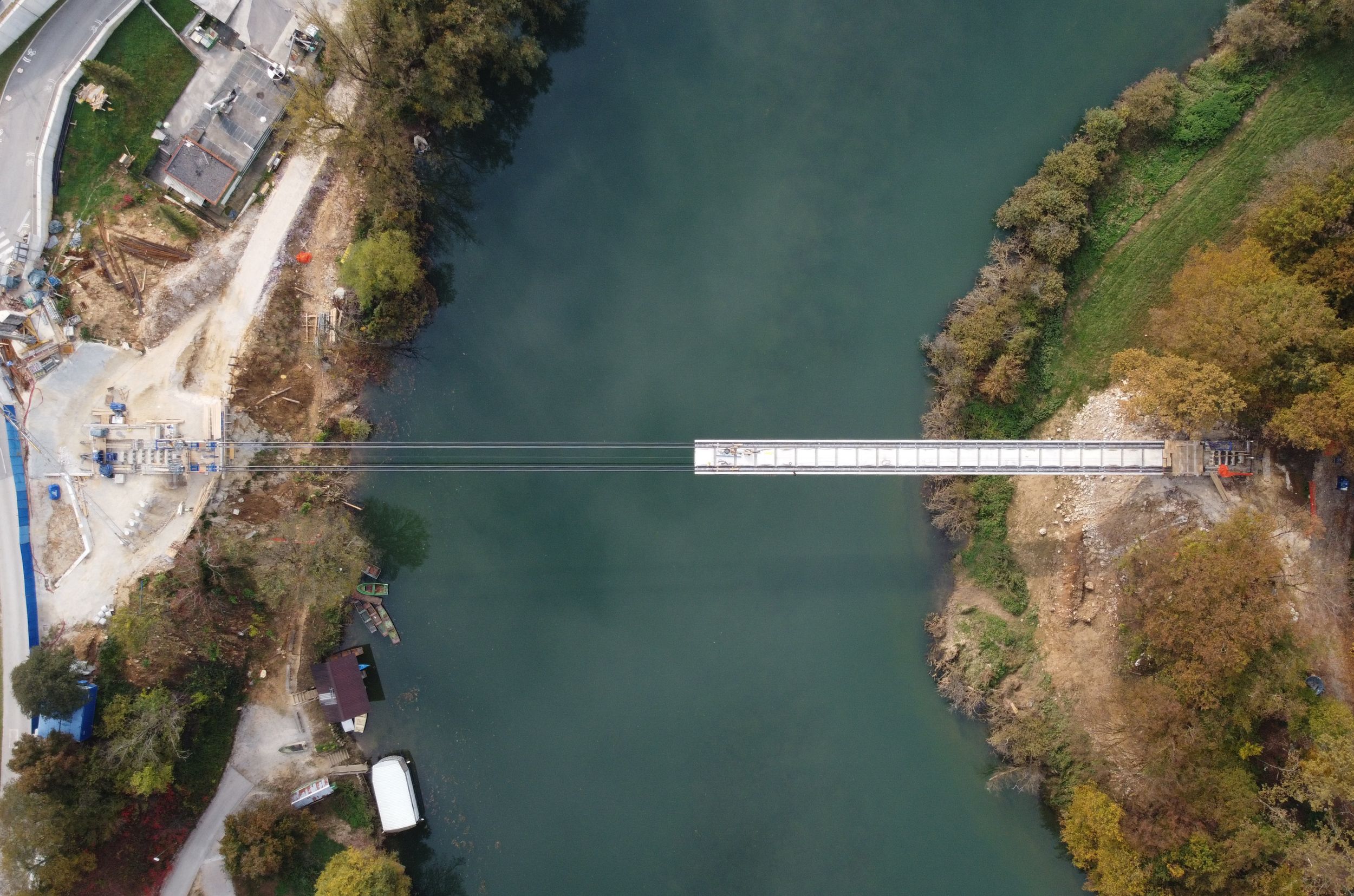 Placing of precast elements of the Foot and Cycle Bridge in Irča vas