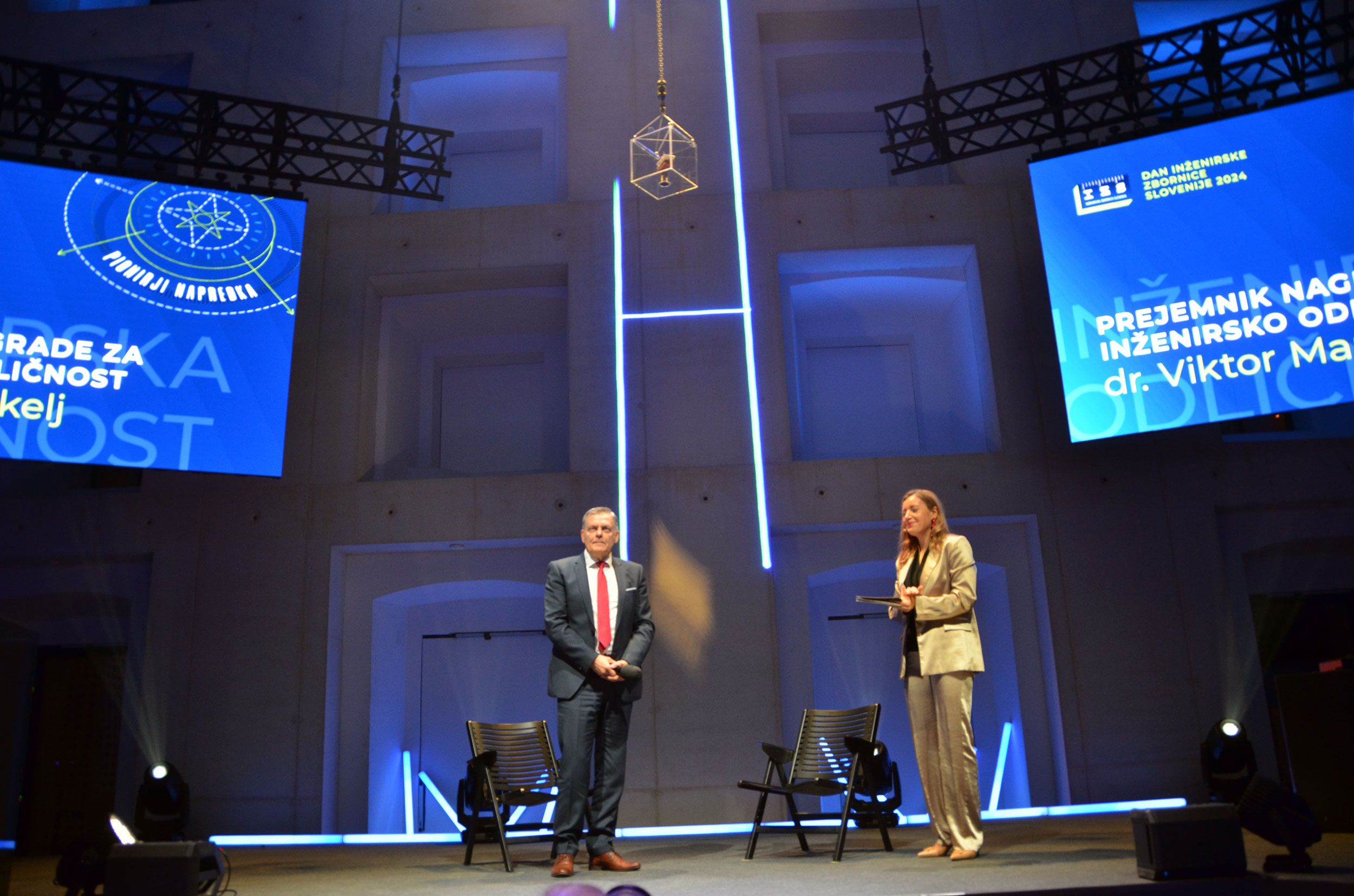 Dr. Viktor Markelj awarded for engineering excellence from the Chamber of Engineers of Slovenia