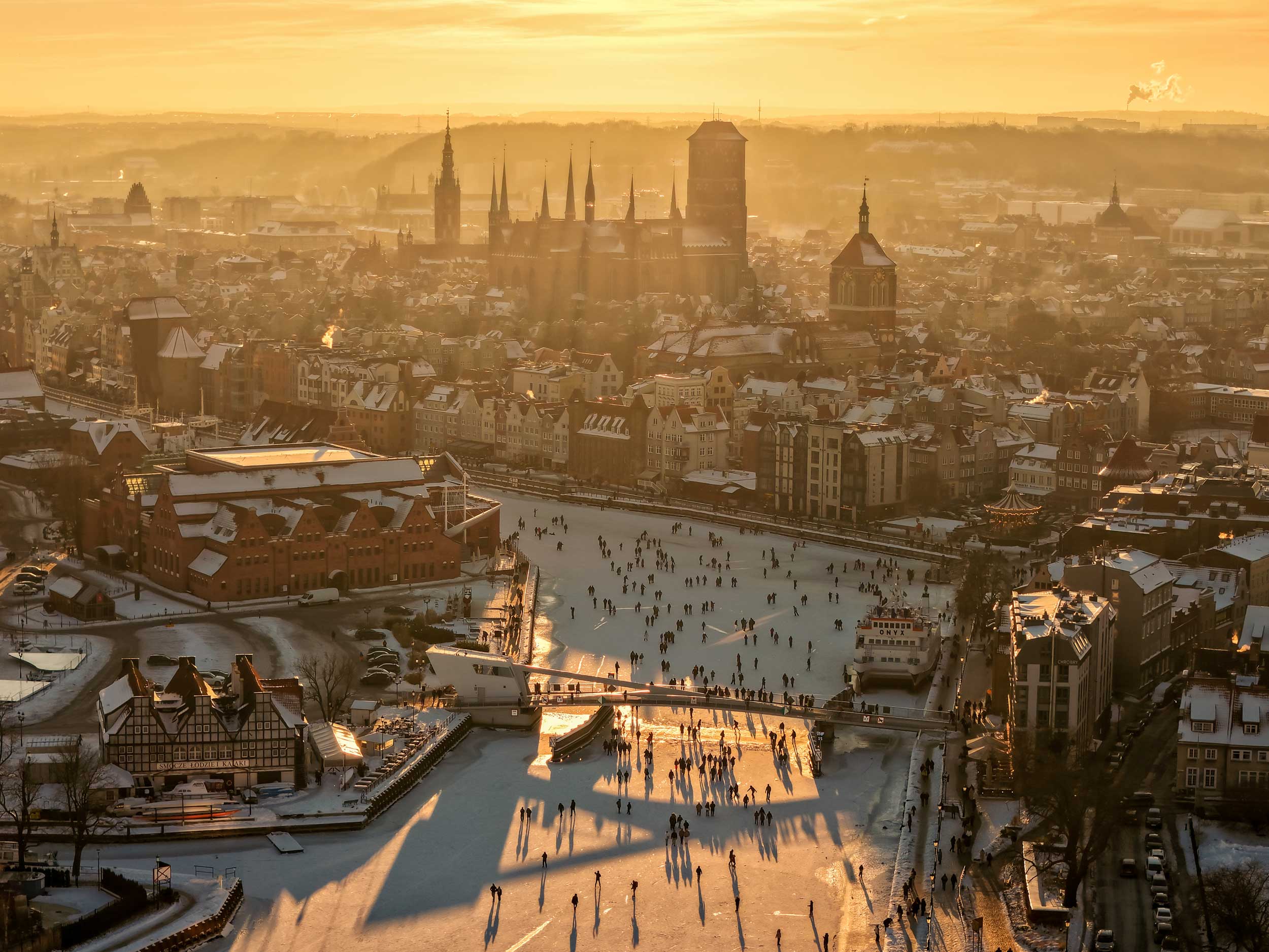 Footbridge to Ołowianka Island in Gdansk