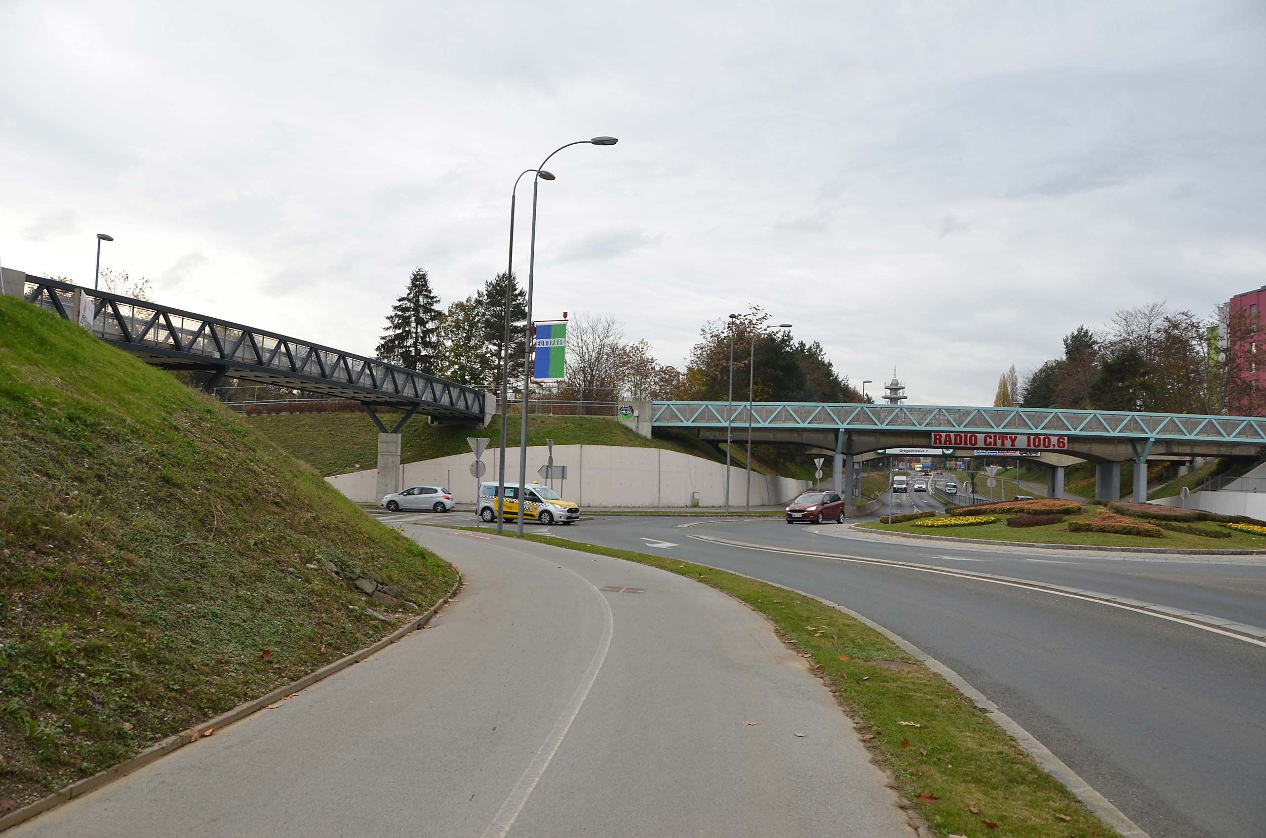 Overpass Titova - East